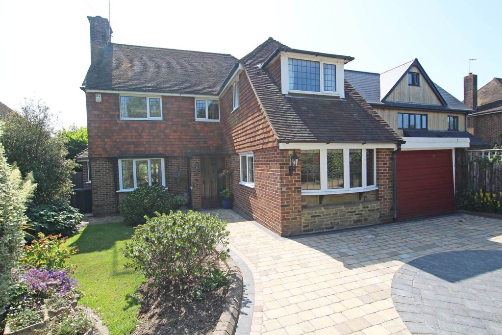 Property photo 1 of 30