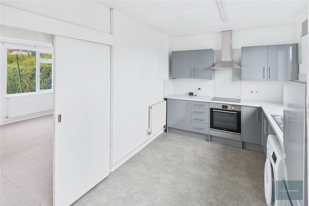 Property photo 2 of 15 Picture No. 02