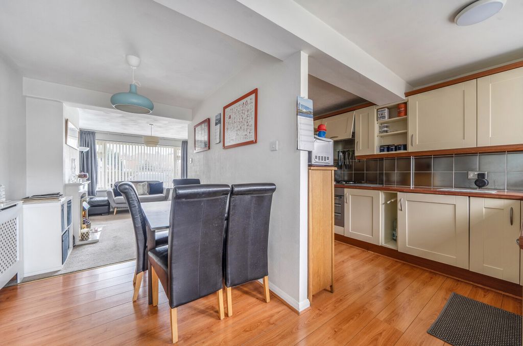 Property photo 2 of 10 1424861-21-69Ab16...