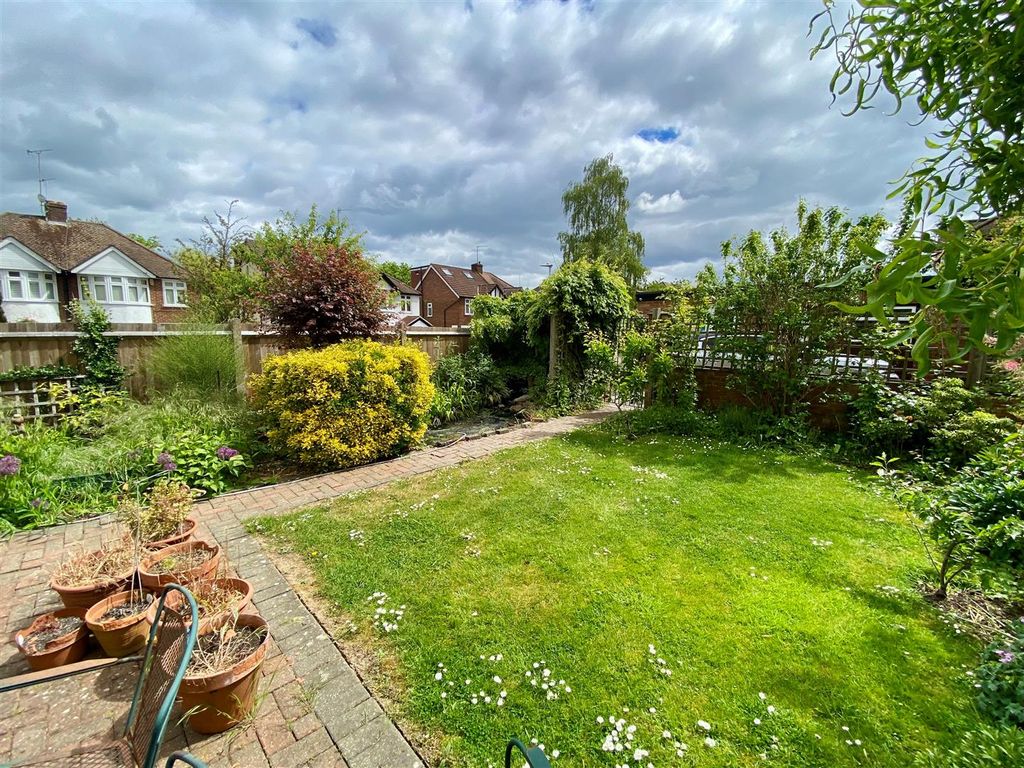 Property photo 2 of 13 51 Gdn 2.Jpg