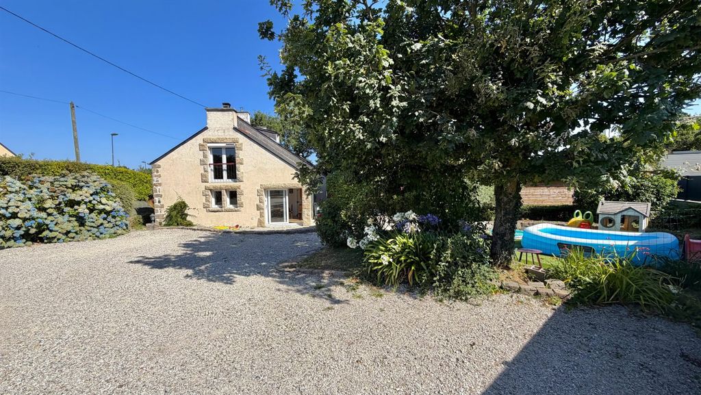 Property photo 2 of 28