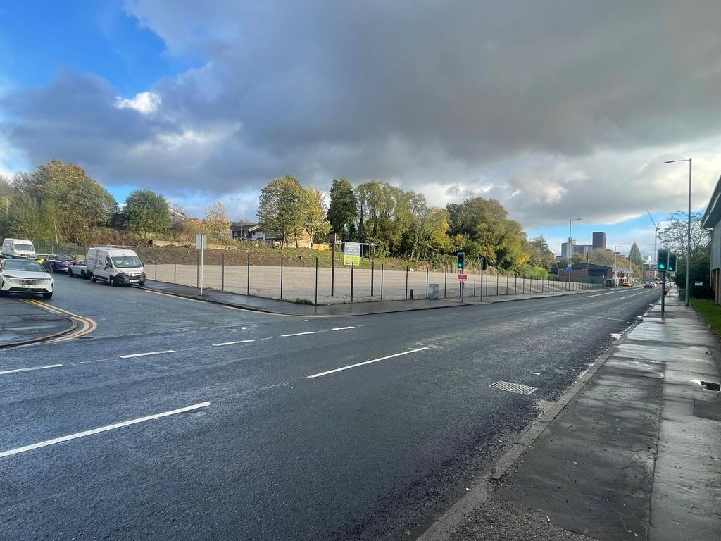 Property photo 3 of 18