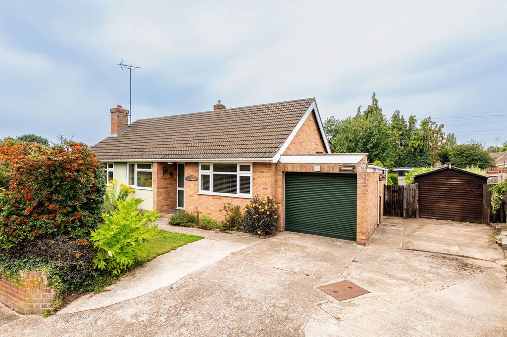 Property photo 2 of 18