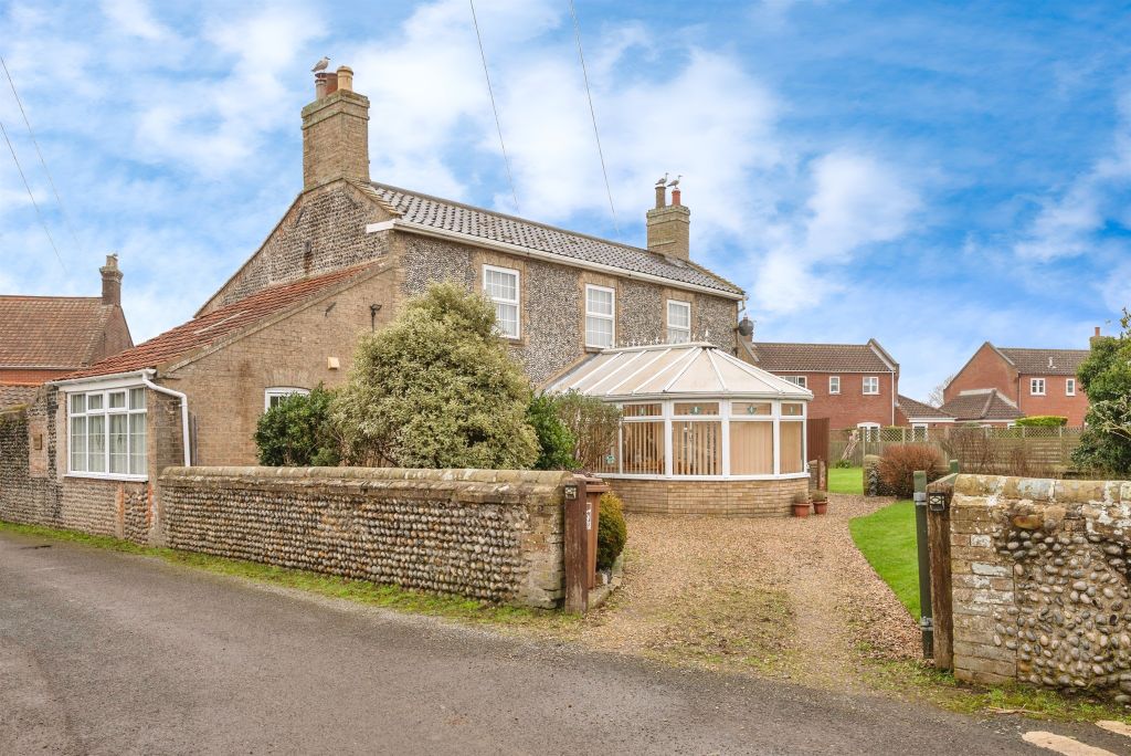 Property photo 1 of 23