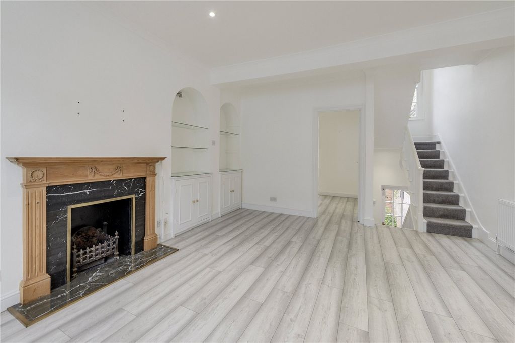 Property photo 3 of 14 Reception Room