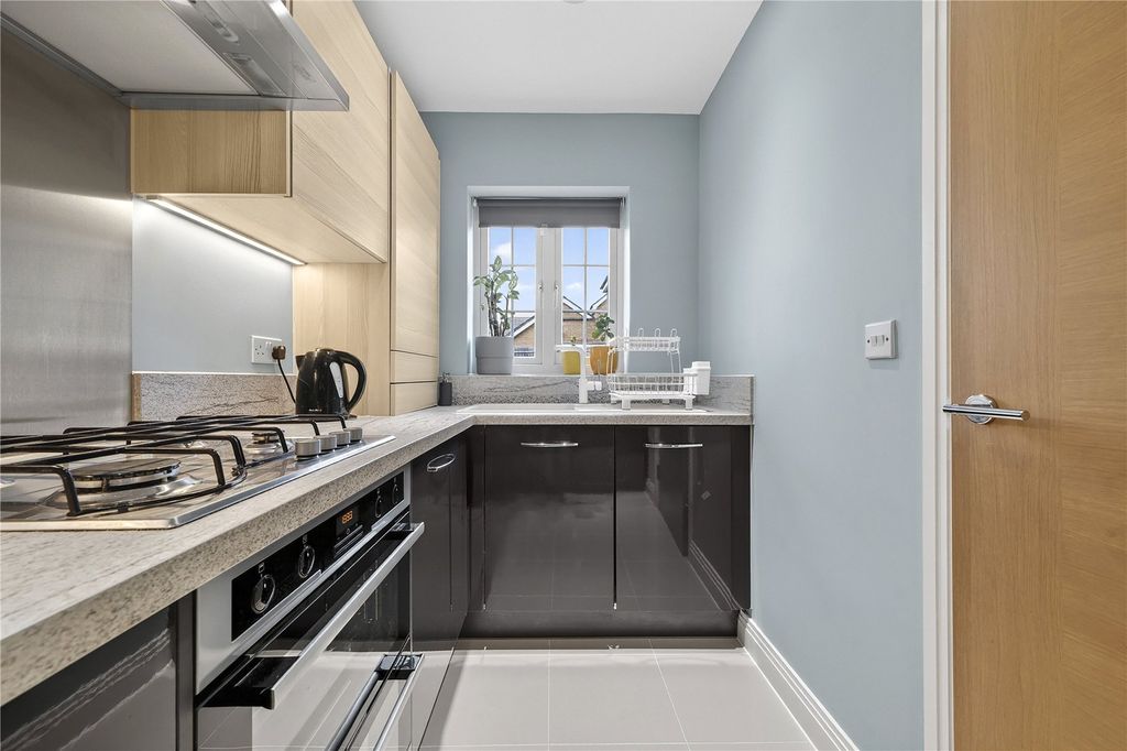 Property photo 2 of 23 Picture No. 06