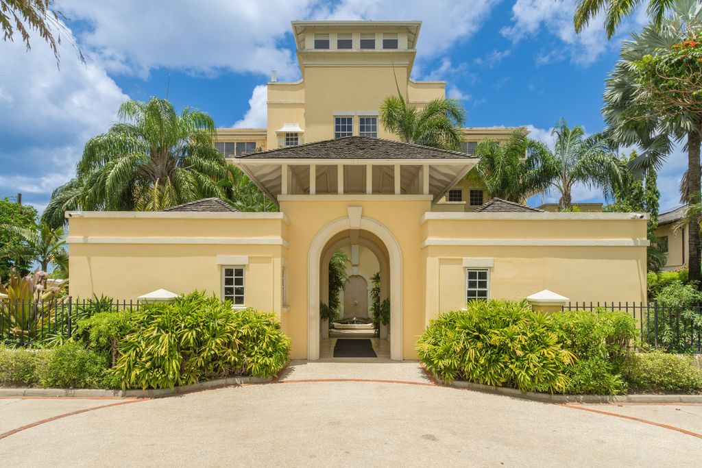 Property photo 1 of 23