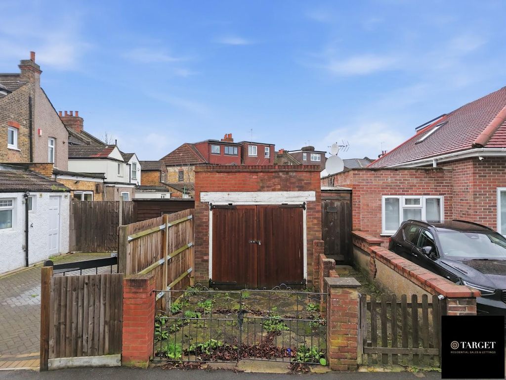 Property photo 2 of 8 Dji_20260122112054_0121_d.Jpg