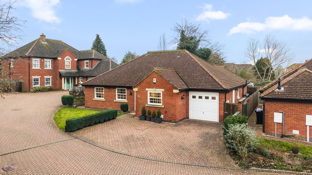 Property photo 1 of 24