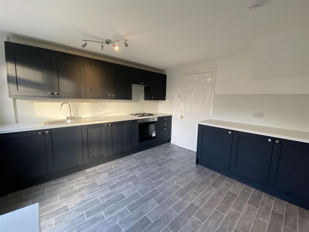 Property photo 3 of 15 3.Jpg