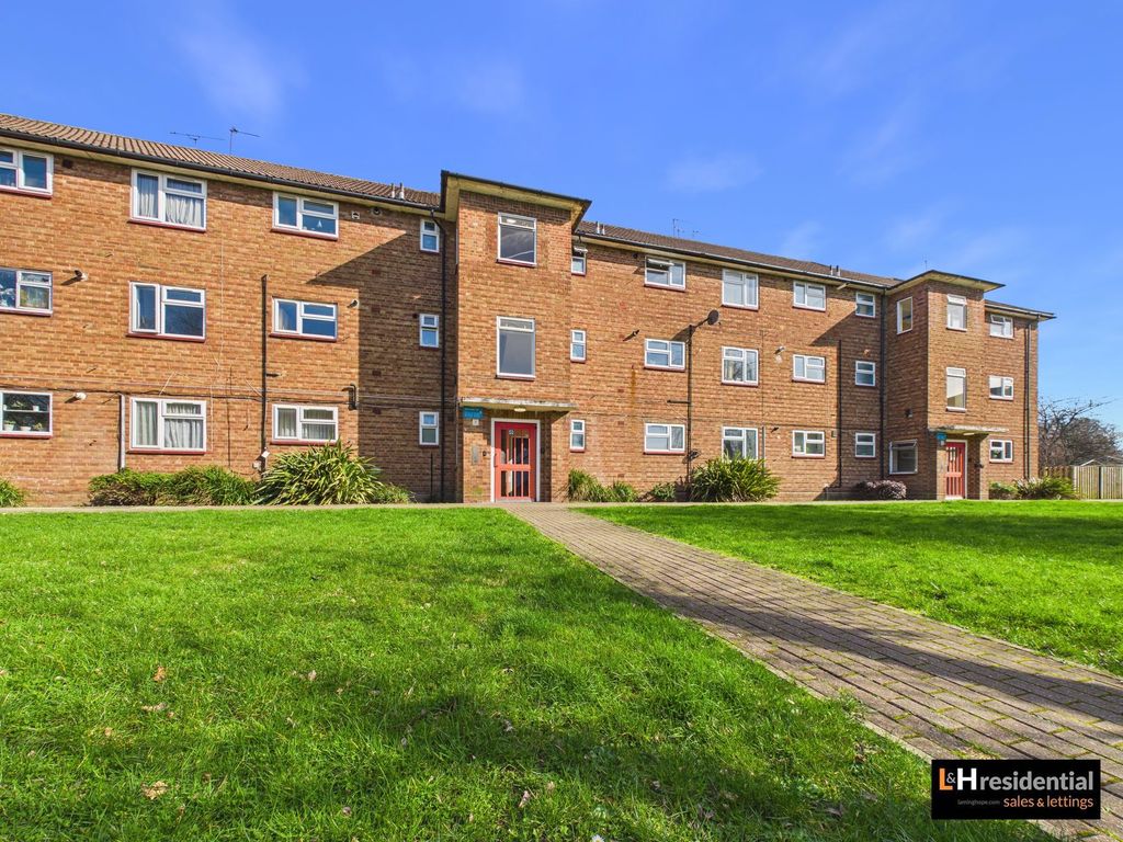 Property photo 1 of 7