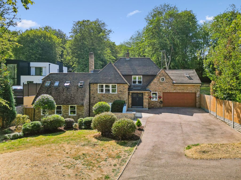 Property photo 1 of 40 5282720