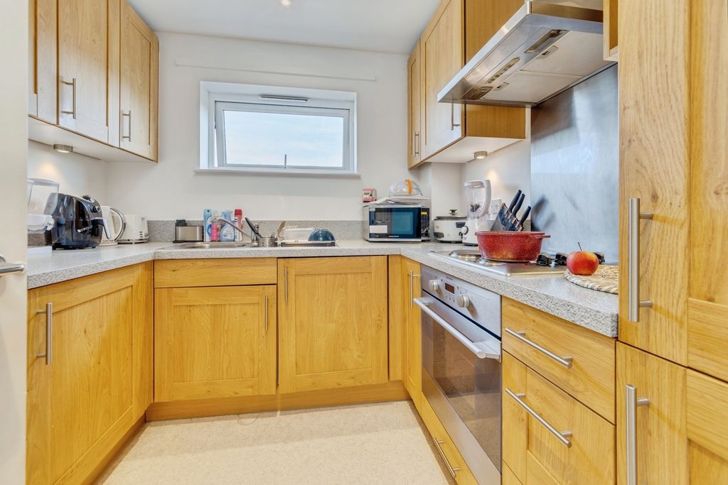Property photo 3 of 13 Pbox-Img.Jpg