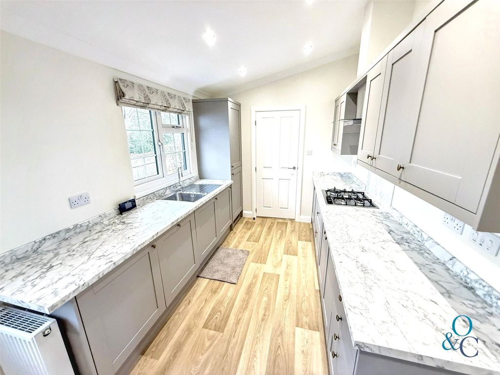 Property photo 3 of 14 Picture No. 15