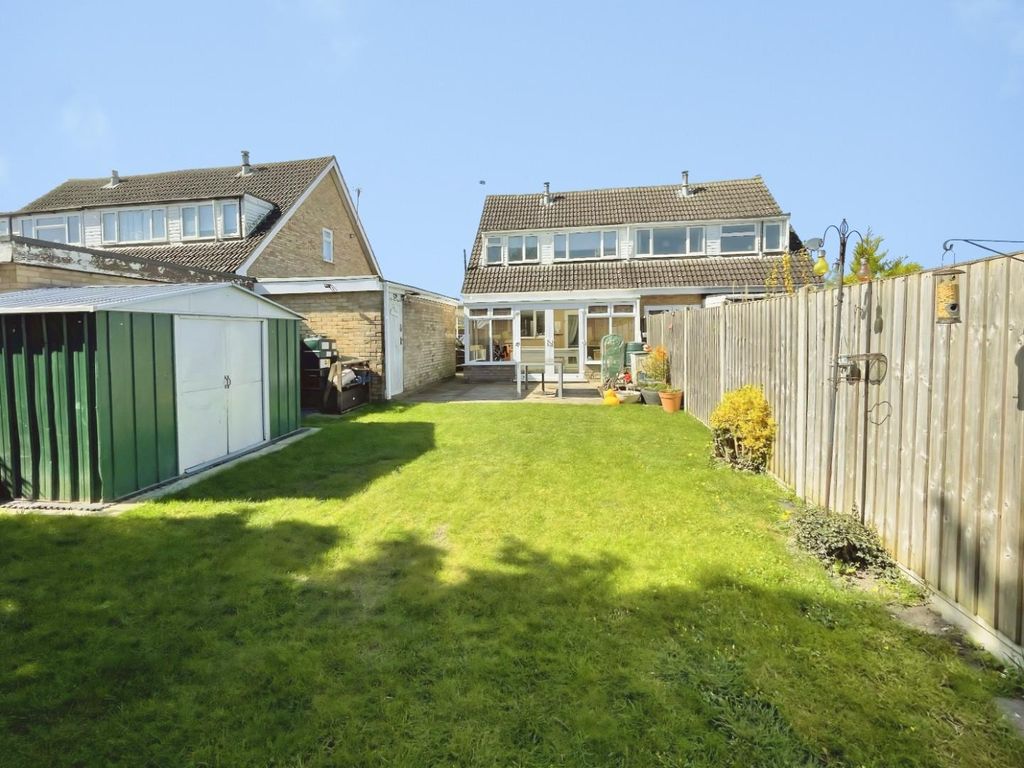 Property photo 2 of 13 6Baf584B-43A45c66-E700-429d-B420-d10A59Fe37cc.Jpg