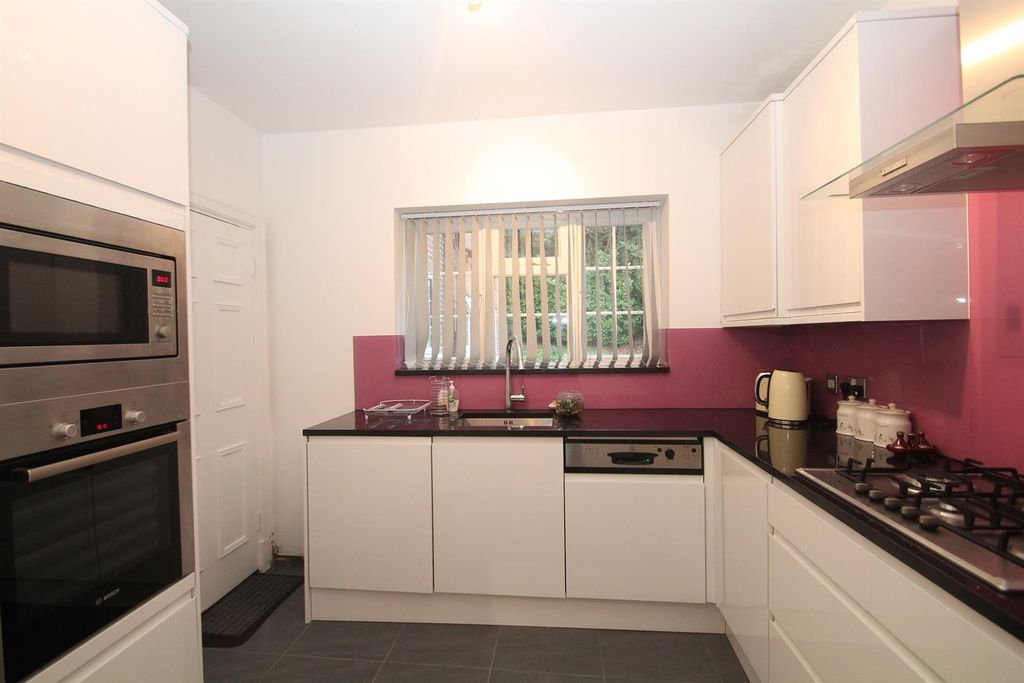 Property photo 2 of 15 Img_2193.Jpg