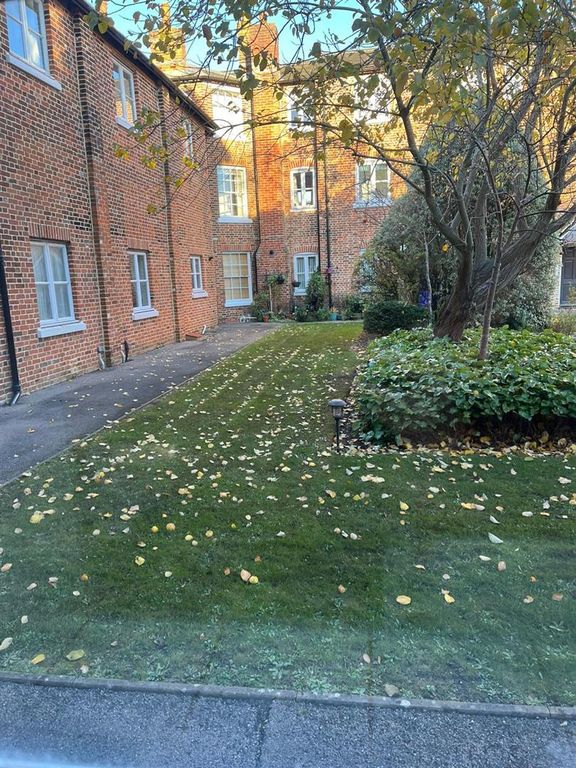 Property photo 1 of 9 Cardinal Mew - 4.Jpg