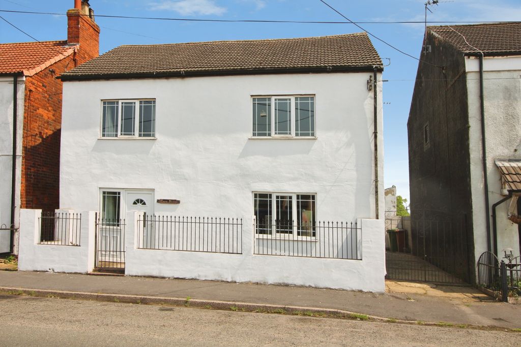 Property photo 1 of 31 Front.Jpg