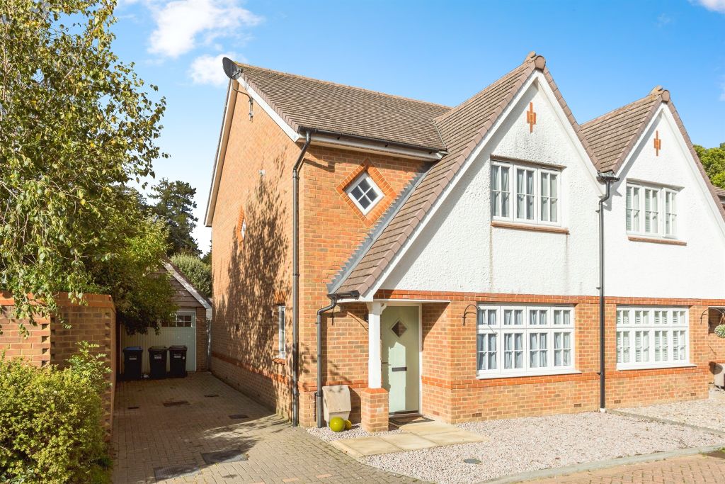 Property photo 1 of 18