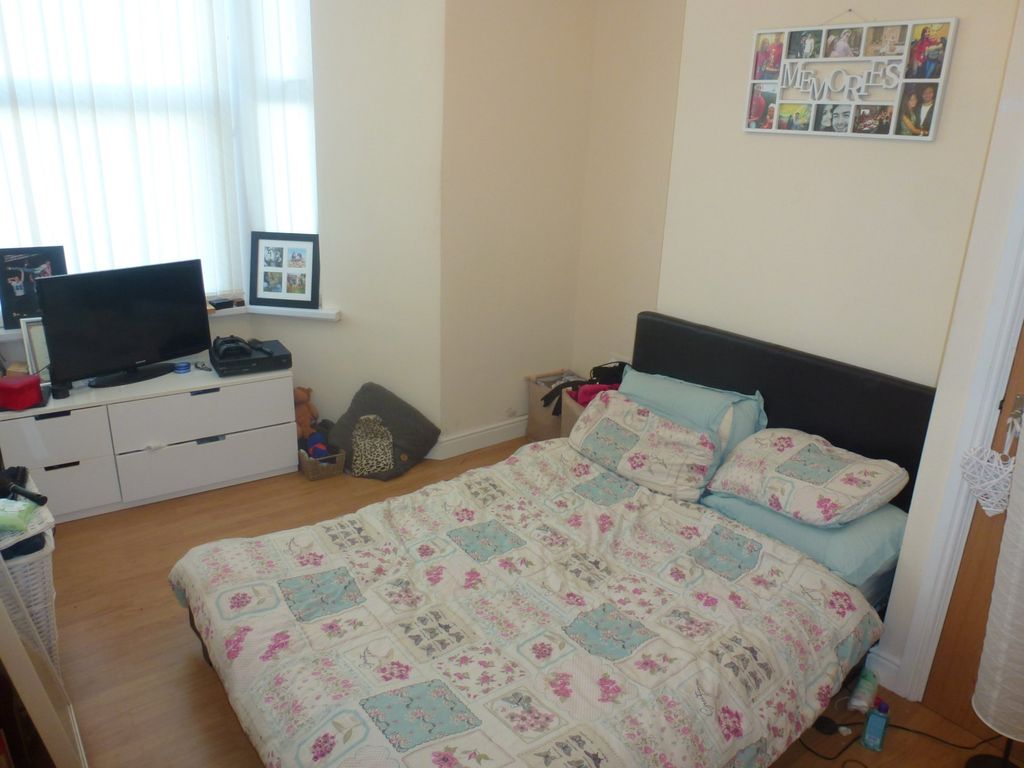 Property photo 3 of 12 Img_520_3_Original.Jpg