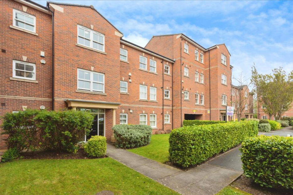 Property photo 1 of 12