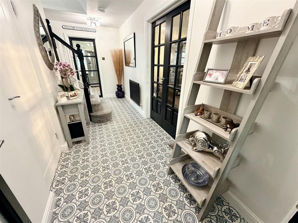 Property photo 2 of 27 Img_0350.Jpeg