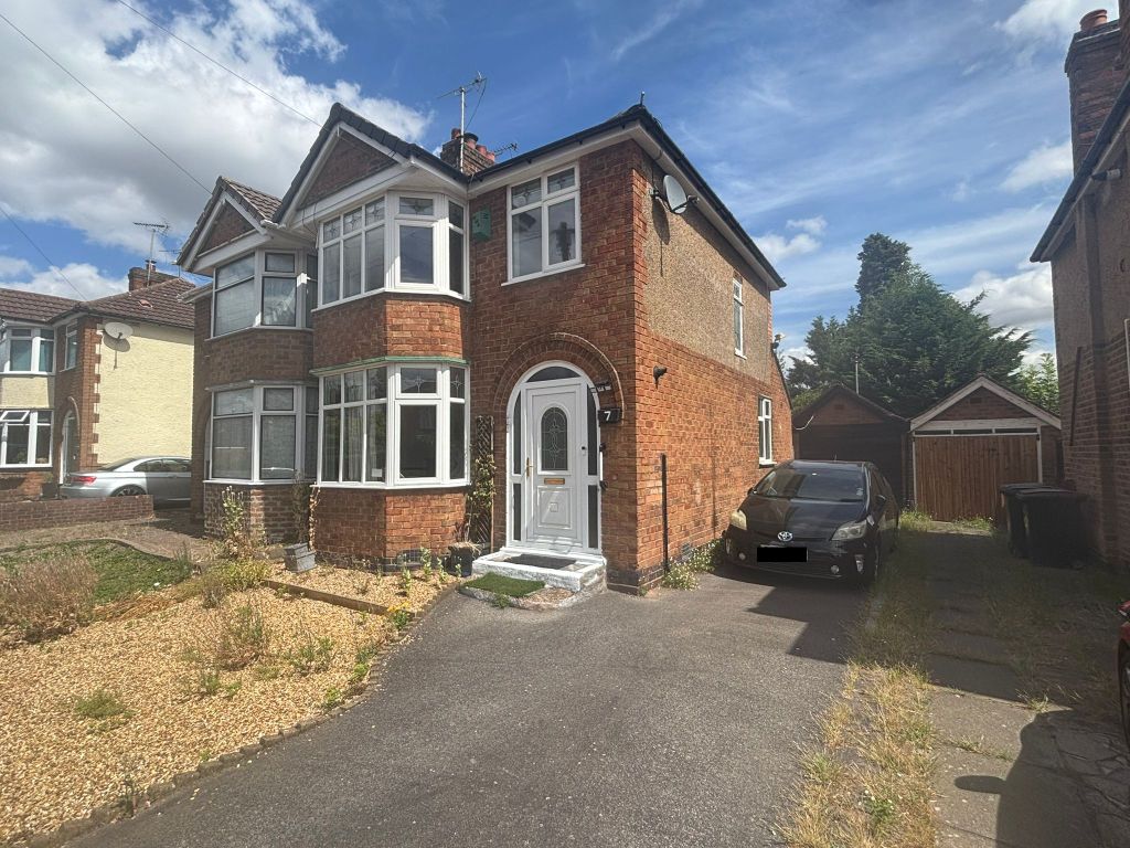 Property photo 2 of 31