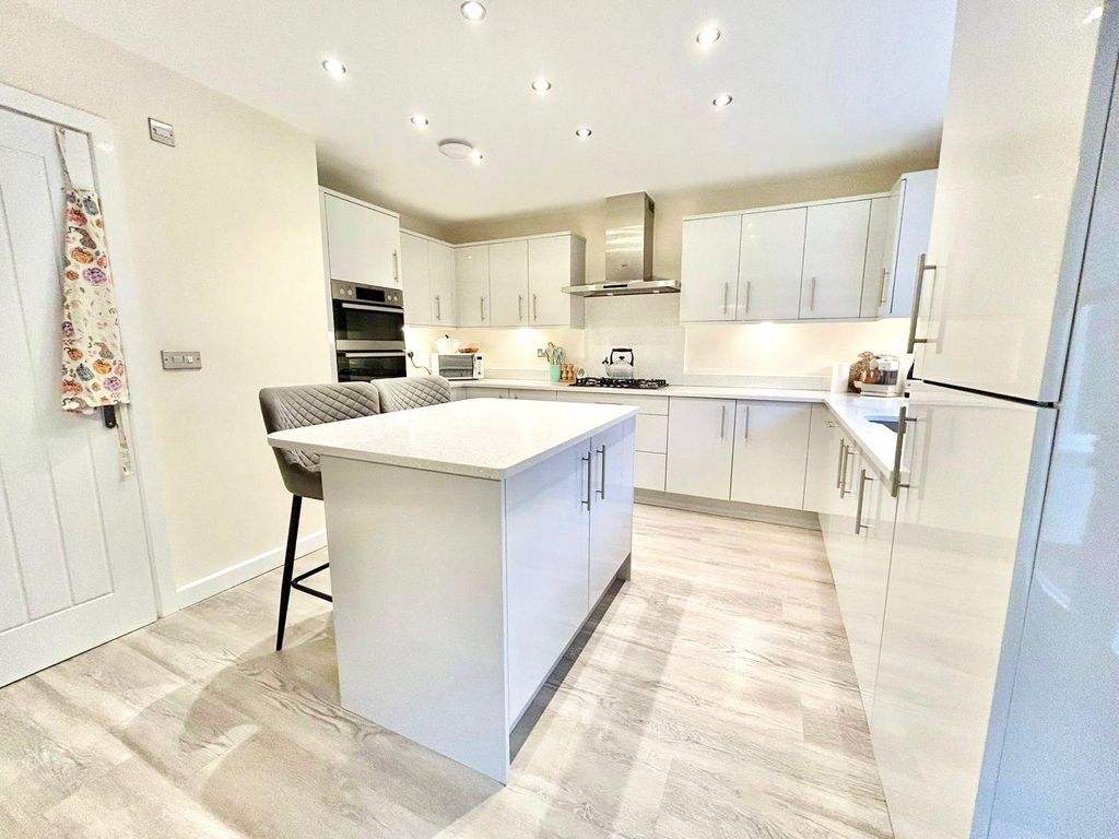 Property photo 2 of 10 Picture No. 02