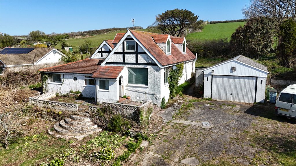 Property photo 2 of 17 Picture No. 02