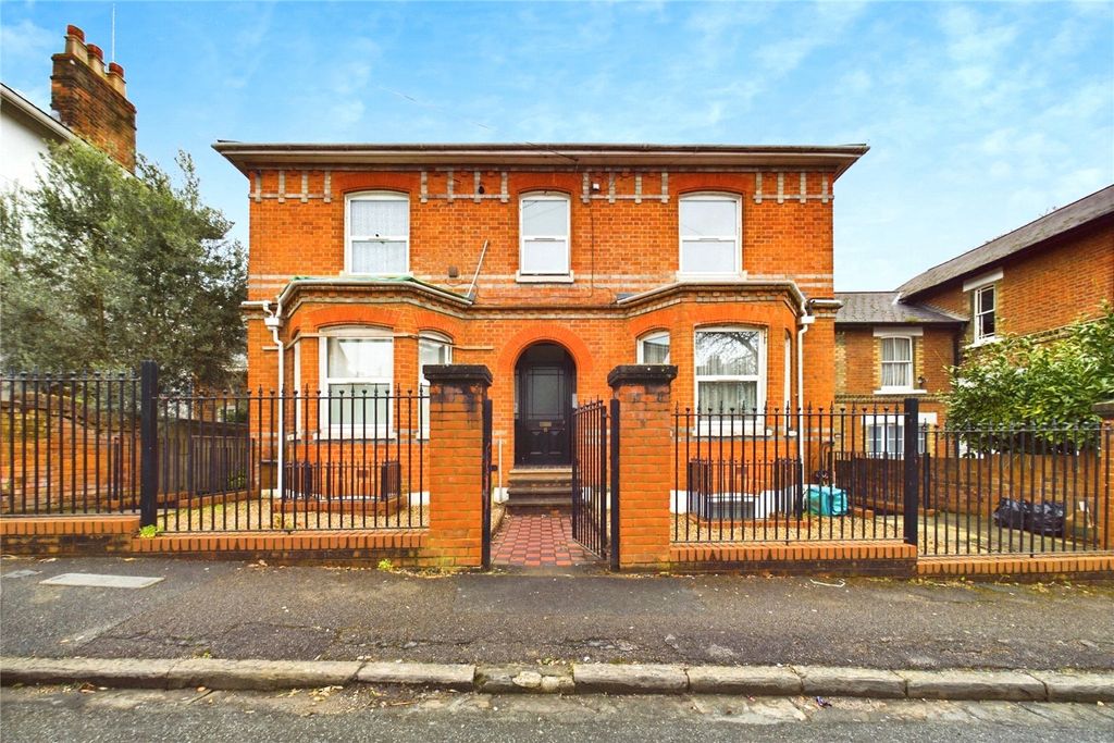 Property photo 1 of 10 Picture No. 11
