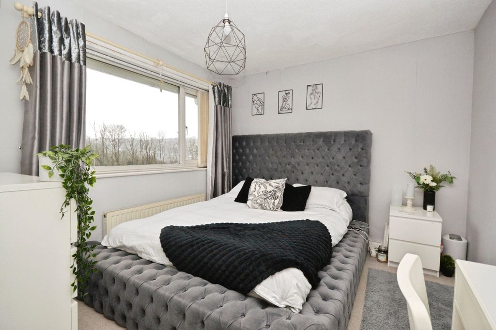 Property photo 3 of 13 Picture No. 13