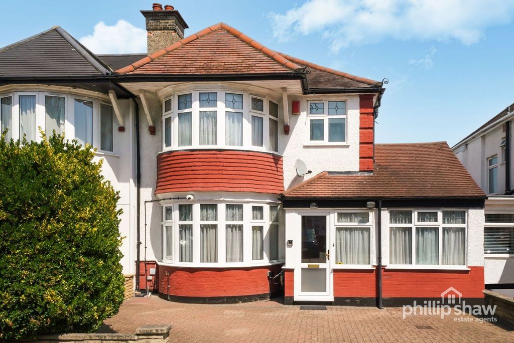 Property photo 1 of 16