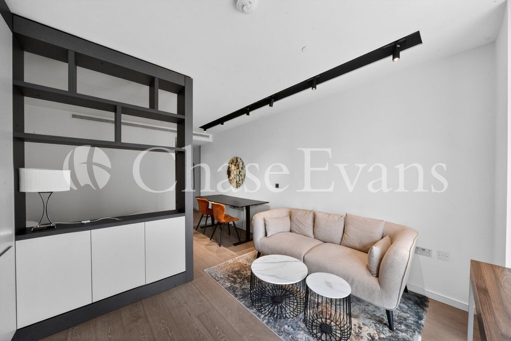 Property photo 1 of 14 Living Area