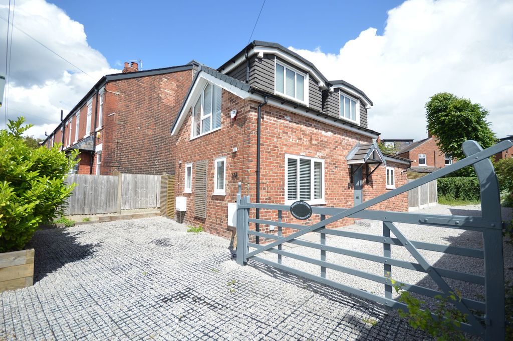 Property photo 1 of 37