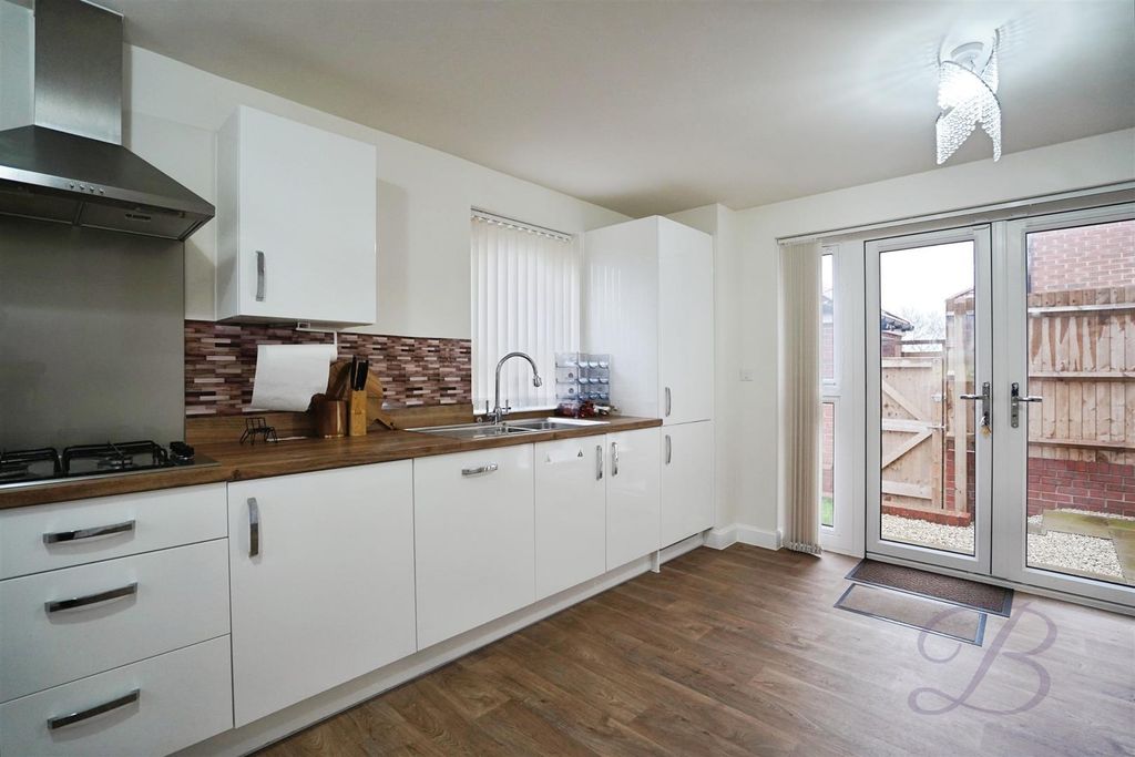 Property photo 3 of 21 Ivuqjdyv9Ugj-Sbrih7Ivw.Jpg