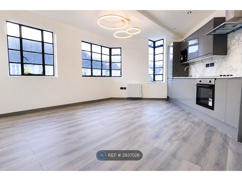 Property photo 1 of 4