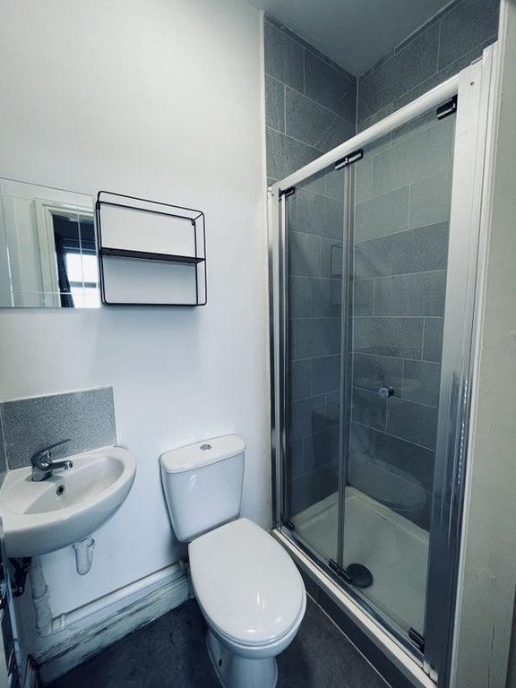 Property photo 2 of 10 83731450.Jpg