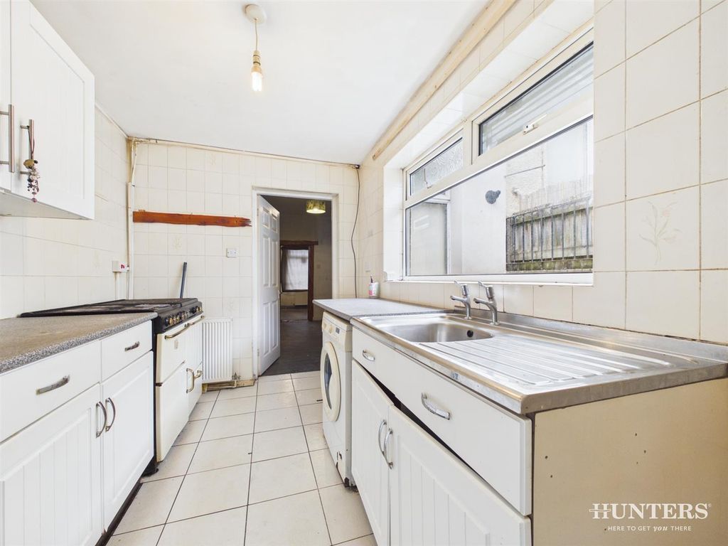 Property photo 2 of 14 Cam05287G0-Pr0239-Still002.Jpg