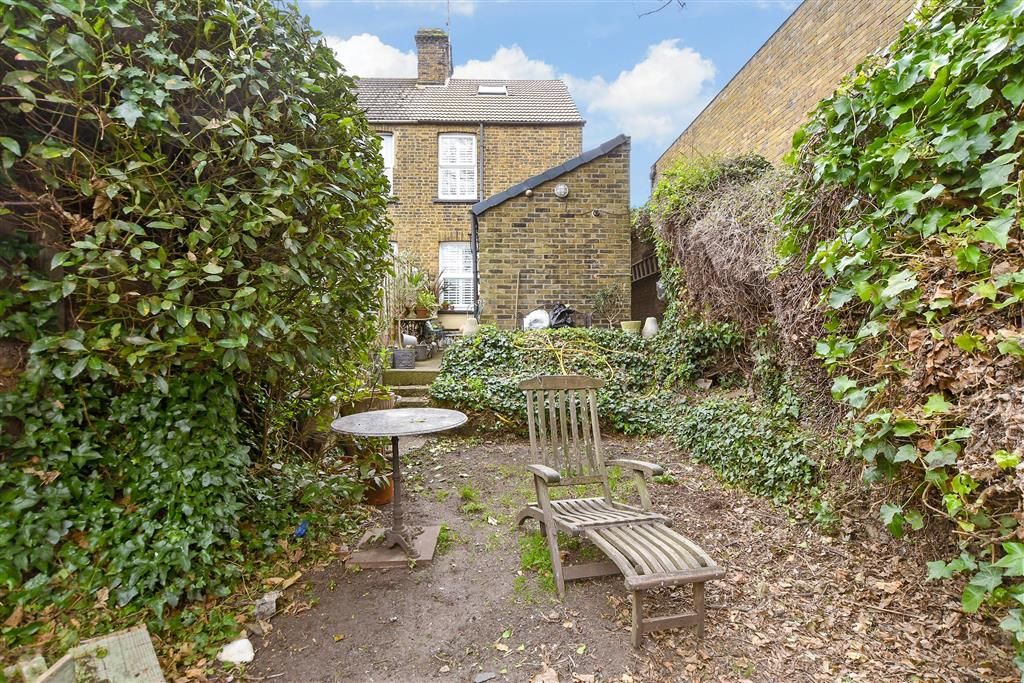 Property photo 2 of 11 Rear Garden