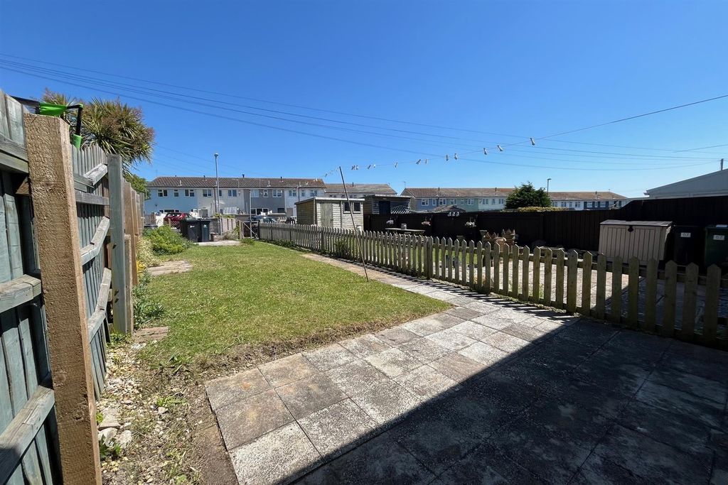 Property photo 3 of 11 4.Jpg