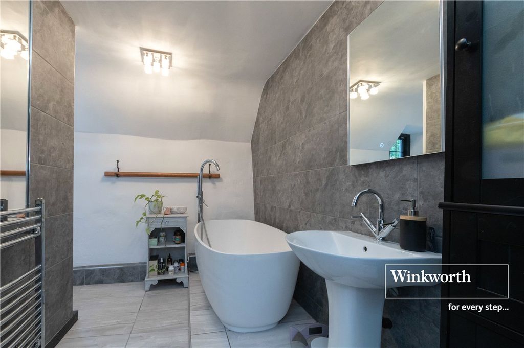 Additional image 17 of 6 bed detached house for saleWimborne Road East, Ferndown, Dorset BH22