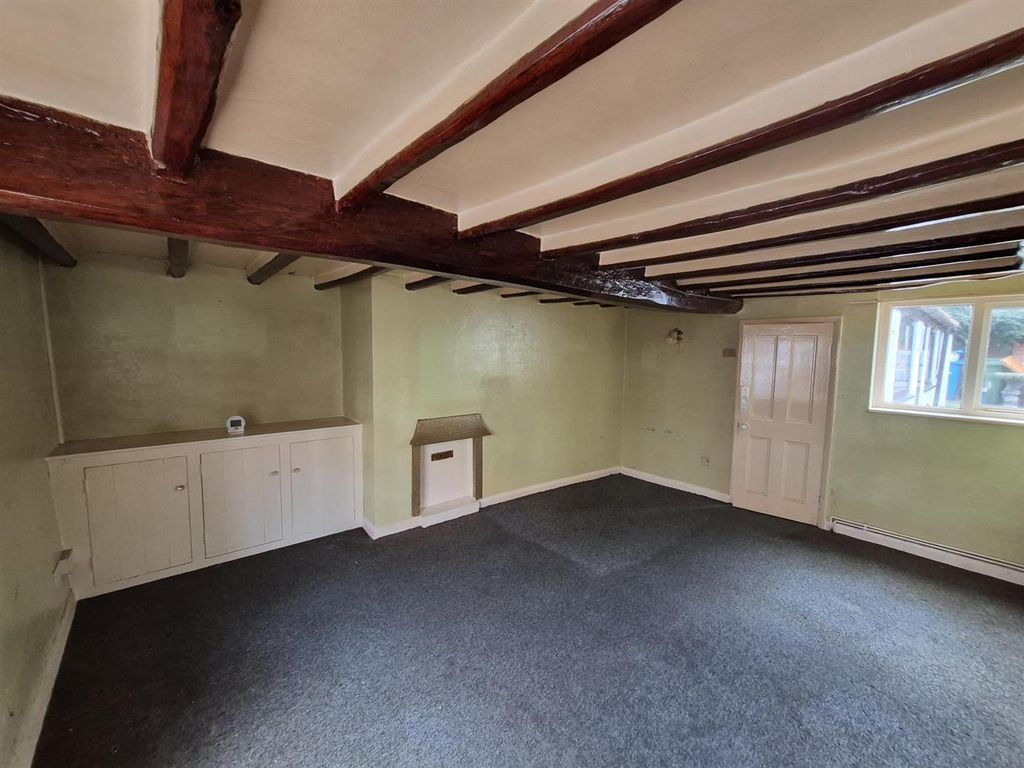 Property photo 2 of 6 20251117_140618.Jpg