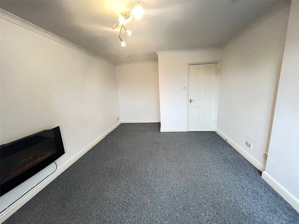 Property photo 2 of 11 Picture No. 06