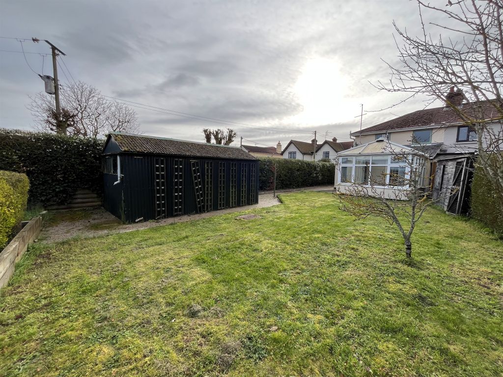 Property photo 2 of 21