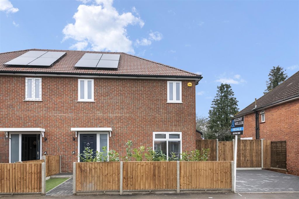 Property photo 1 of 50