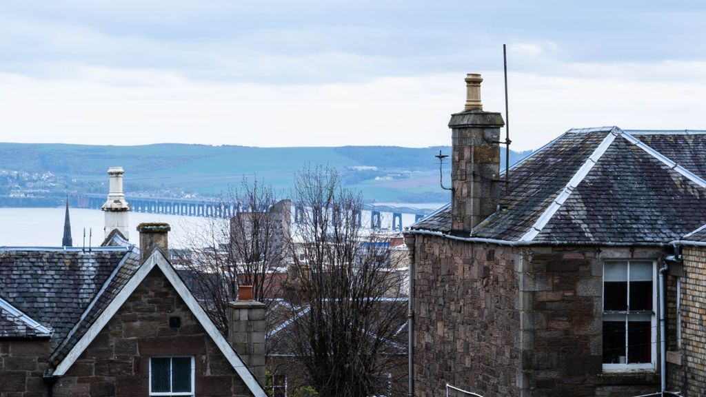 Property photo 3 of 22 2