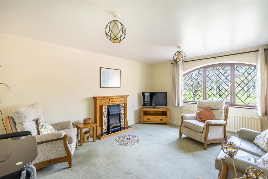 Property photo 2 of 12 Ts-1.Jpg