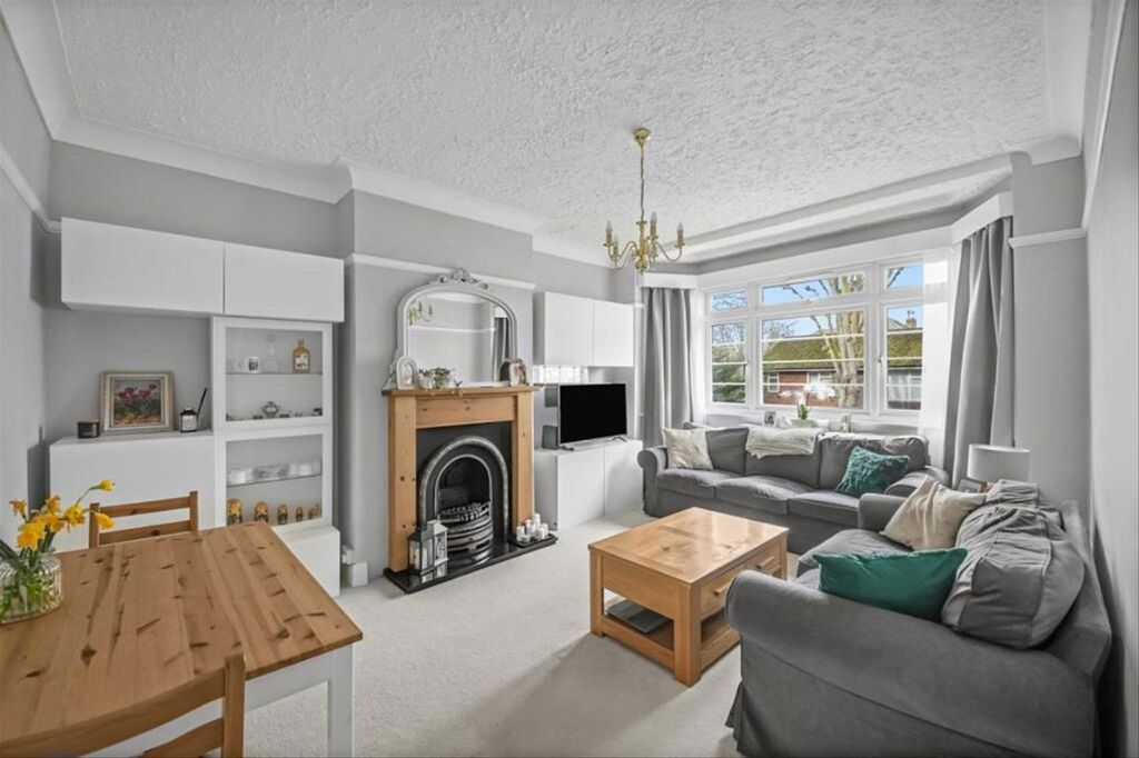 Property photo 2 of 6