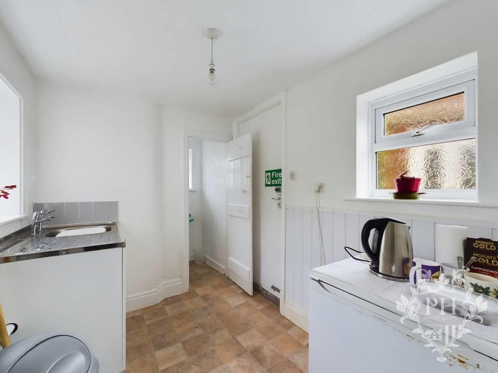 Property photo 2 of 10 Cam01415G0-Pr0096-Still010-Thumbnail-H750-70.Jpg