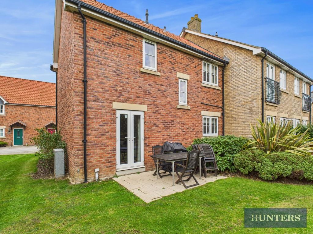 Property photo 3 of 18 Rear